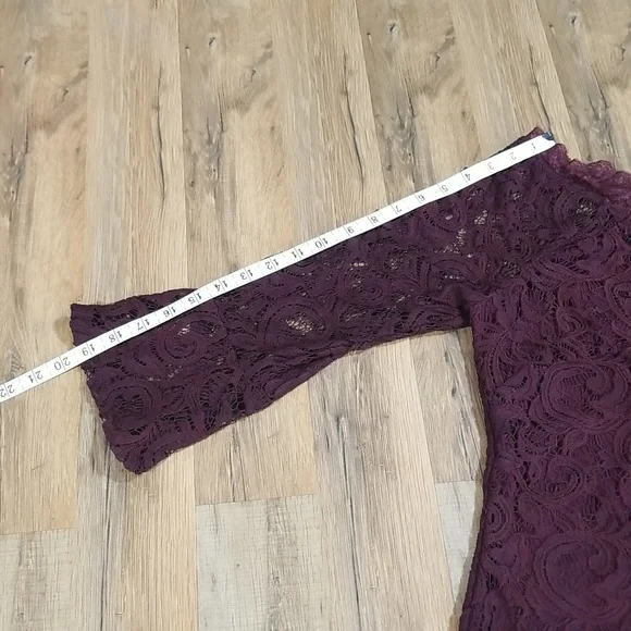 ADRIANNA PAPELL Brown Wide Neckline Off Shoulder Flare Sleeve Lace Shirt Top - Picture 13 of 14